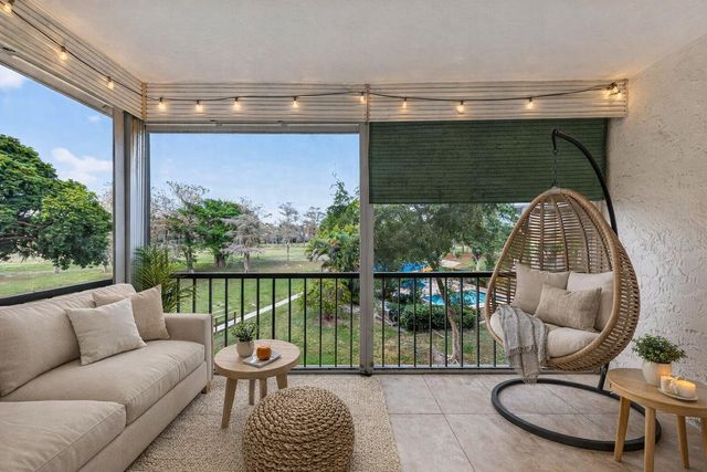 6301 N Falls Cir Drive 303, Lauderhill, FL 33319