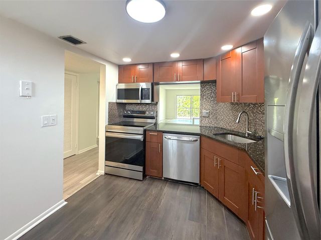 6301 N Falls Cir Drive 303, Lauderhill, FL 33319