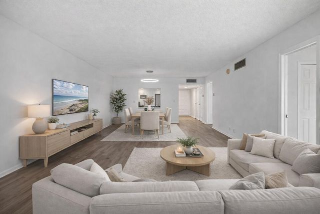 6301 N Falls Cir Drive 303, Lauderhill, FL 33319