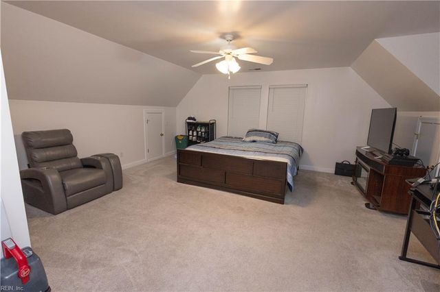 3172 S Stonebridge DR, Norfolk, VA 23504