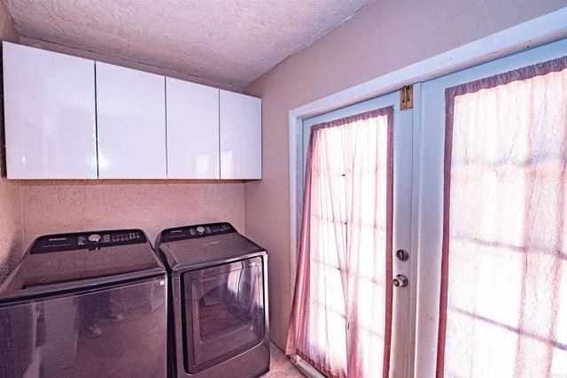 2715 S Centre City Parkway, Escondido, CA 92025