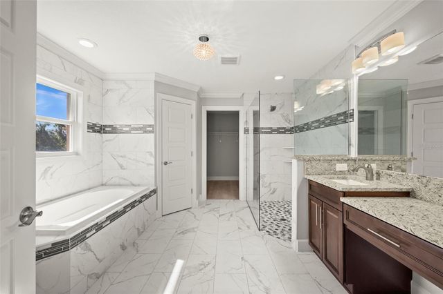 1056 TAMPA ROAD, Venice, FL 34293