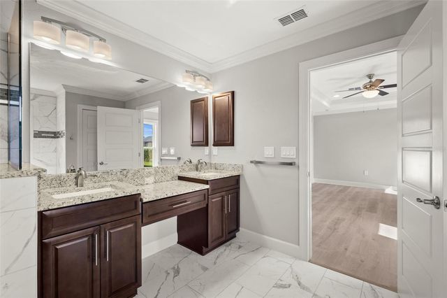 1056 TAMPA ROAD, Venice, FL 34293