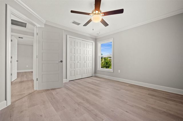 1056 TAMPA ROAD, Venice, FL 34293