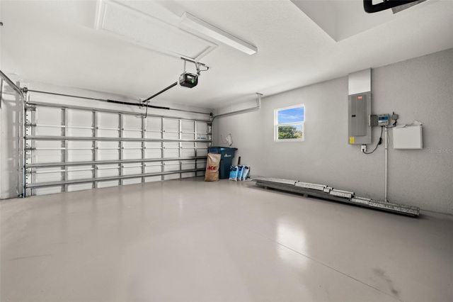 1056 TAMPA ROAD, Venice, FL 34293