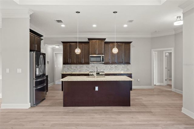 1056 TAMPA ROAD, Venice, FL 34293