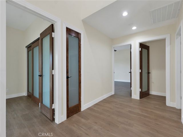 4530 4532 Ensenada, Woodland Hills, CA 91364