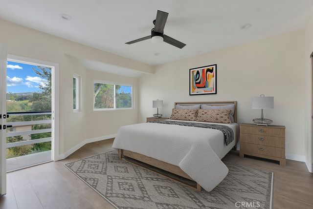 4530 4532 Ensenada, Woodland Hills, CA 91364