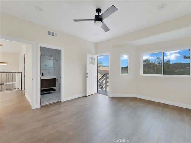 4530 4532 Ensenada, Woodland Hills, CA 91364