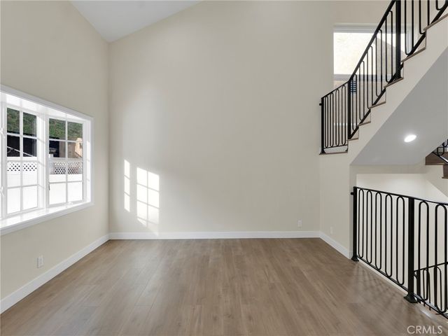 4530 4532 Ensenada, Woodland Hills, CA 91364