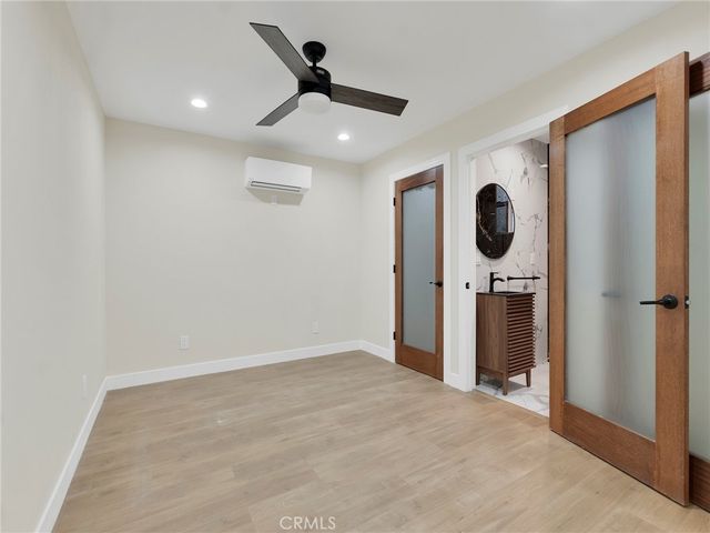 4530 4532 Ensenada, Woodland Hills, CA 91364