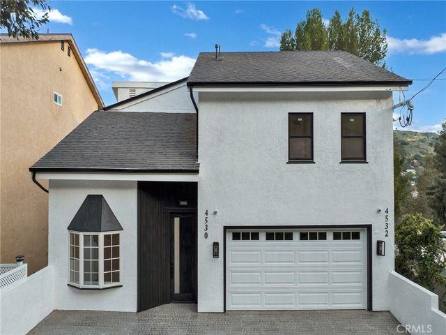 4530 4532 Ensenada, Woodland Hills, CA 91364