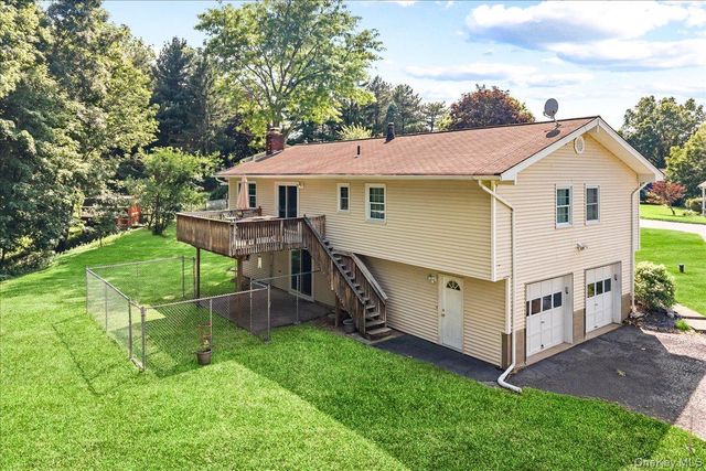 19 Bradner Drive, Warwick, NY 10990