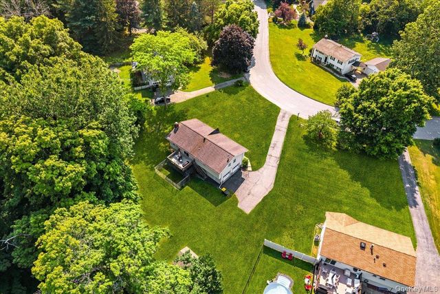 19 Bradner Drive, Warwick, NY 10990