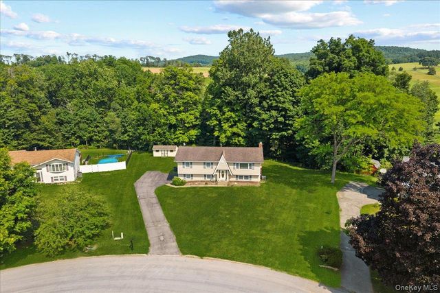 19 Bradner Drive, Warwick, NY 10990