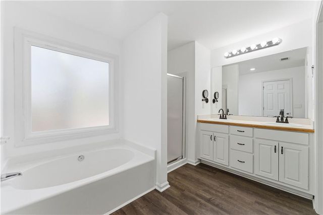 2087 Alcovy Trace Way, Lawrenceville, GA 30045