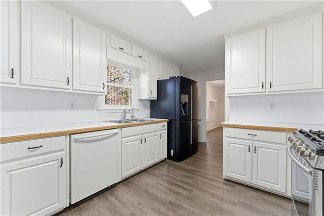 2087 Alcovy Trace Way, Lawrenceville, GA 30045