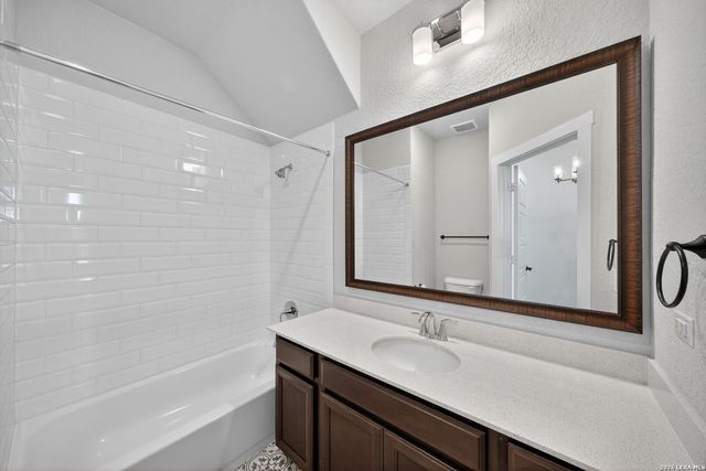 5843 Whitby Rd Unit 34, San Antonio, TX 78240