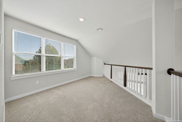 5843 Whitby Rd Unit 34, San Antonio, TX 78240