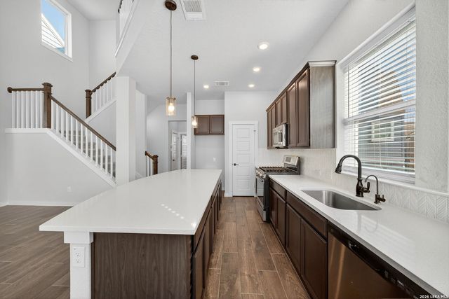 5843 Whitby Rd Unit 34, San Antonio, TX 78240