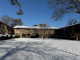 55 Pinebrook Place, Bay Shore, NY 11706