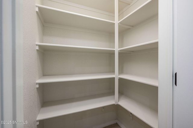 2533 Kentwood Court, Las Cruces, NM 88011