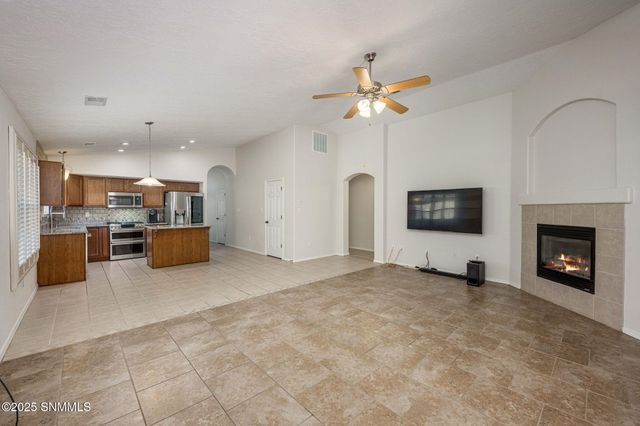 2533 Kentwood Court, Las Cruces, NM 88011