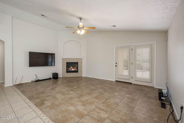 2533 Kentwood Court, Las Cruces, NM 88011