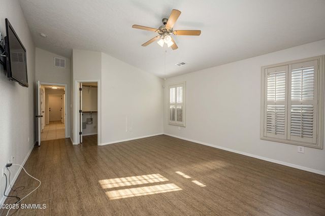 2533 Kentwood Court, Las Cruces, NM 88011