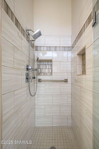 2533 Kentwood Court, Las Cruces, NM 88011