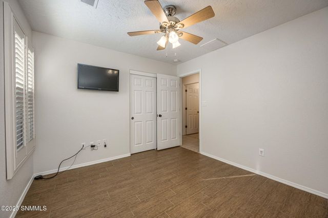 2533 Kentwood Court, Las Cruces, NM 88011