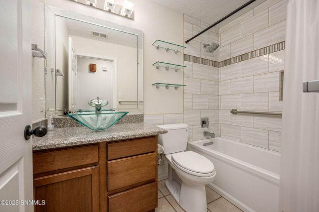 2533 Kentwood Court, Las Cruces, NM 88011