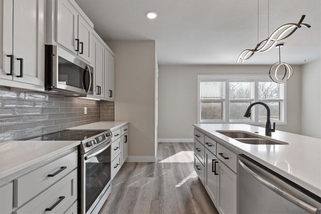 3 Pickering Drive, Bella Vista, AR 72714