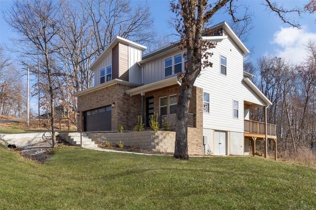 3 Pickering Drive, Bella Vista, AR 72714