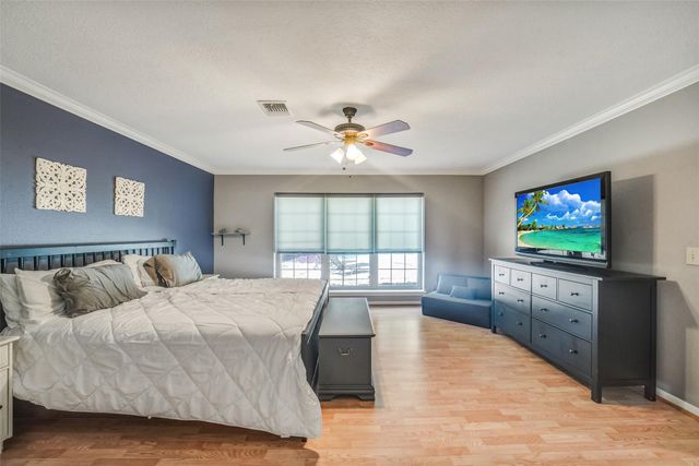 9002 Havencrest Drive, Houston, TX 77083