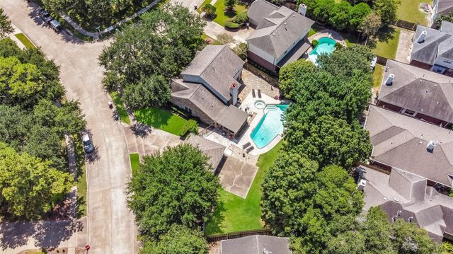 9002 Havencrest Drive, Houston, TX 77083