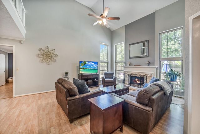9002 Havencrest Drive, Houston, TX 77083