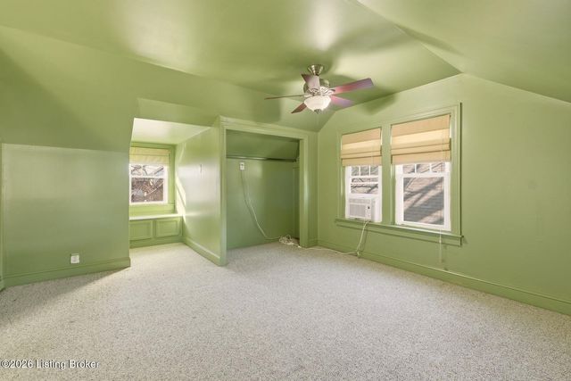 2545 Ridgewood Ave, Louisville, KY 40217