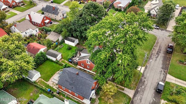 2545 Ridgewood Ave, Louisville, KY 40217