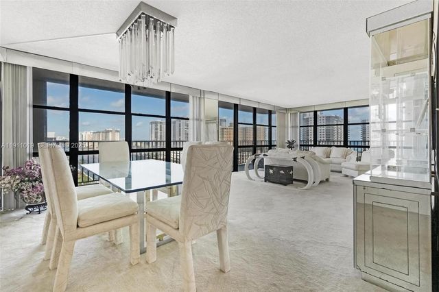 800 Parkview Dr 1021, Hallandale Beach, FL 33009