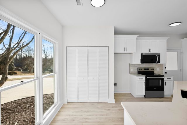 225 Georgetown Court, Moore, SC 29369