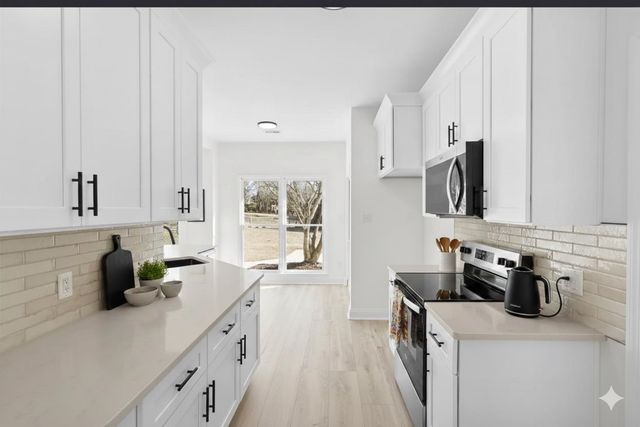 225 Georgetown Court, Moore, SC 29369