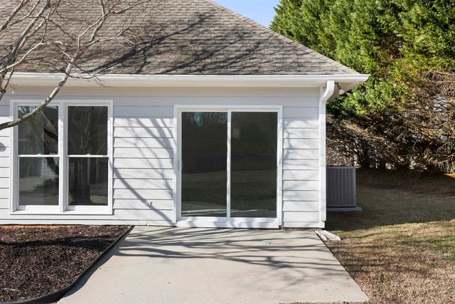 225 Georgetown Court, Moore, SC 29369