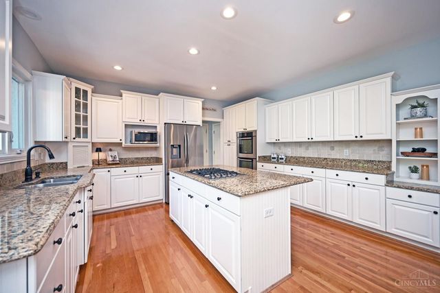 4400 Village Ridge Drive, Deerfield Twp., OH 45040