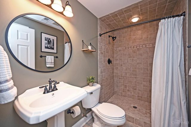 4400 Village Ridge Drive, Deerfield Twp., OH 45040