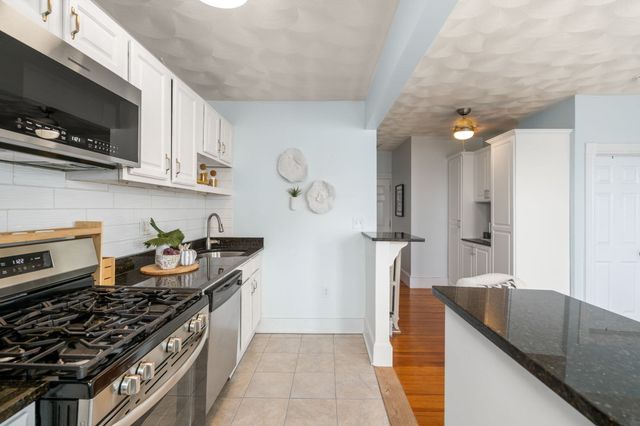 53 Trident Ave 301, Winthrop, MA 02152