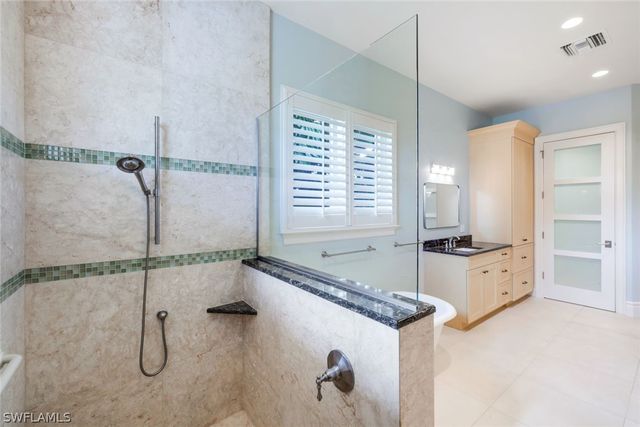 4127 Belair LN, Naples, FL 34103