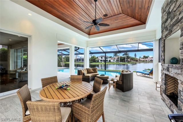 4127 Belair LN, Naples, FL 34103