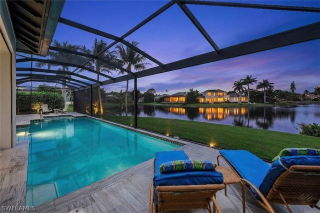 4127 Belair LN, Naples, FL 34103