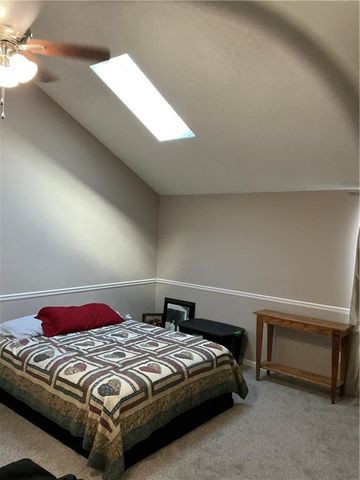 3415 S Davidson Court, Independence, MO 64055